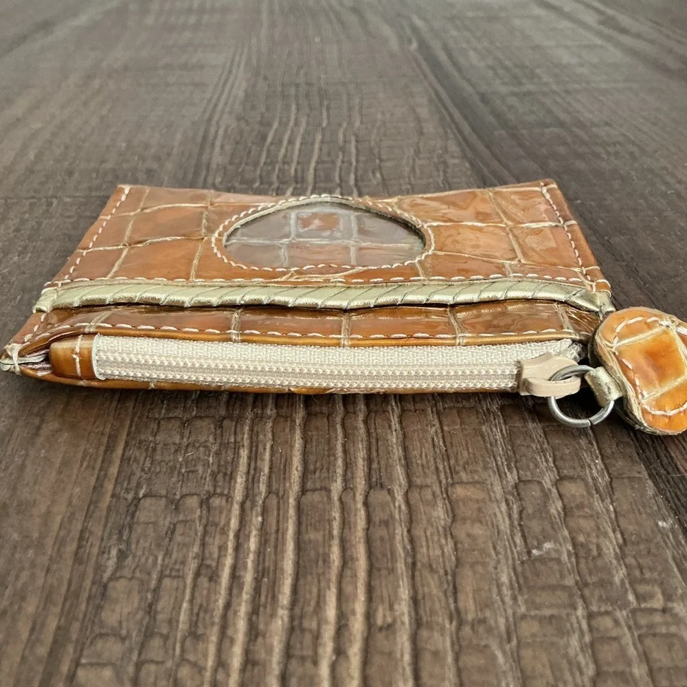 Brighton elegant pouch